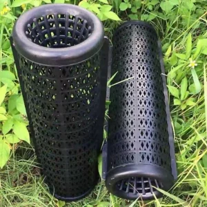 Hướng dẫn cách mở lọp nhựa bẫy lươn, chạch bằng cách tách đôi thân lọp để thu hoạch.