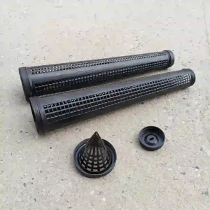 Hai bộ lờ bắt lươn bằng nhựa PP màu đen, hiển thị rõ các bộ phận gồm thân ống, hom hình nón và nắp đuôi.