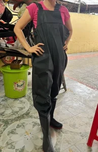 Yếm Ủng Lội Nước PVC Chuyên Dụng - Bảo Hộ Lao Động, Chống Thấm & Hóa Chất Tuyệt Đối